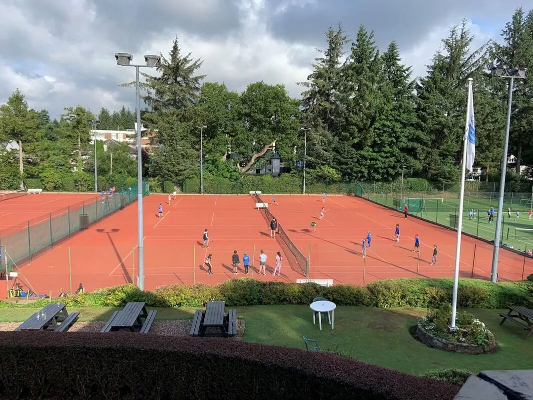 Whitecraigs Lawn Tennis & Sports Club squash venue photo 5 of 7