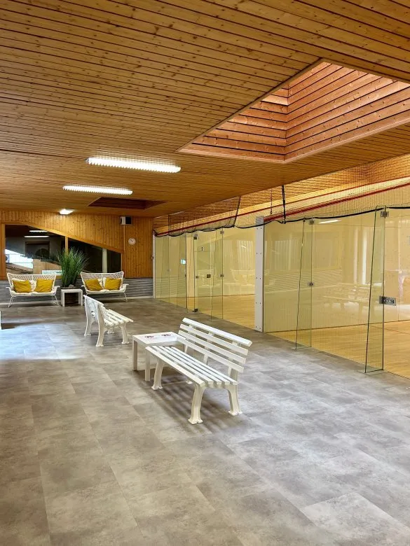 Whiteline Park squash venue photo 1 of 8